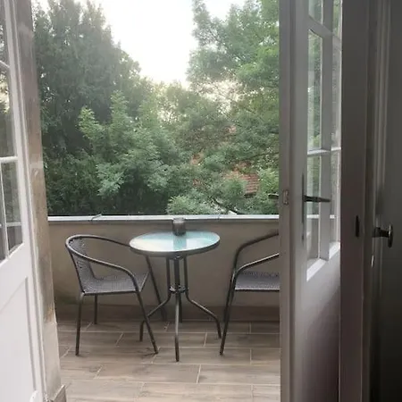 Cozy And Quiet In Estetino